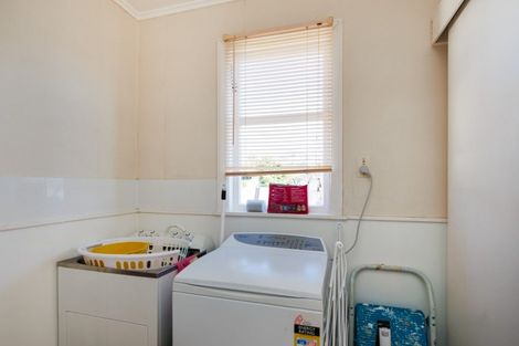 Photo of property in 1/106 Linton Street, West End, Palmerston North, 4410