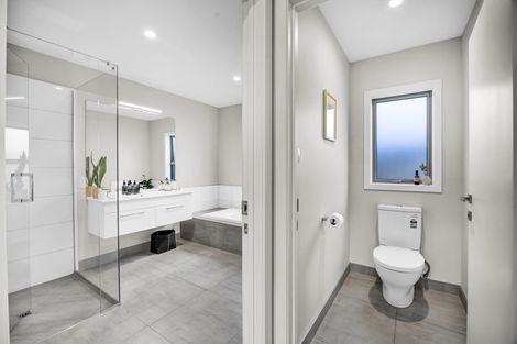 Photo of property in 17 Victoria Street, Hawera, 4610