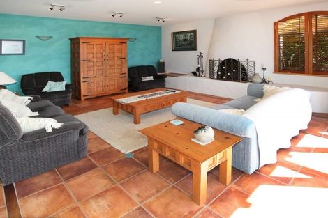 Photo of property in 14 Oceana Heights, Tairua, 3508