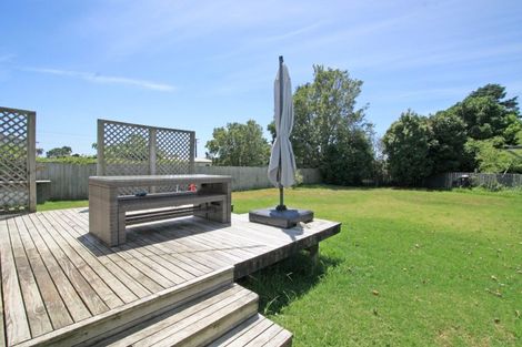 Photo of property in 19 Miro Street, Merrilands, New Plymouth, 4312