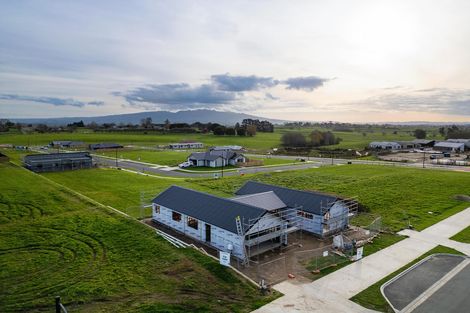 Photo of property in 35 Manaia Road, Tairua, 3508