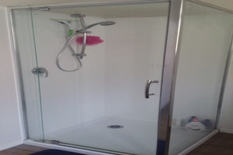 Photo of property in 2 The Promenade, Takapuna, Auckland, 0622