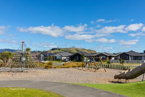 Photo of property in 83 Hills View Drive, Papamoa, 3118