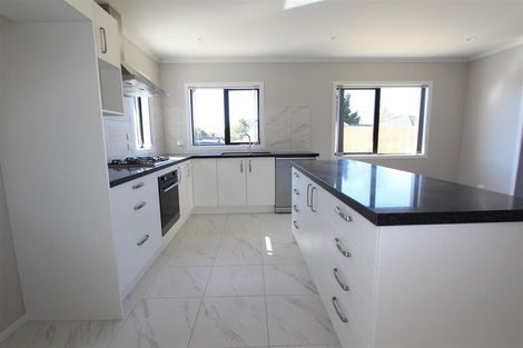 Photo of property in 22 Southbrook Close, Glenview, Hamilton, 3206