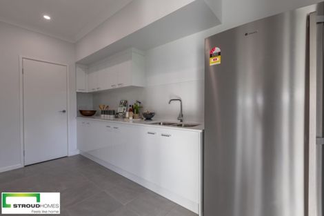 Photo of property in 17 Tamahunga Drive, Matakana, 0985