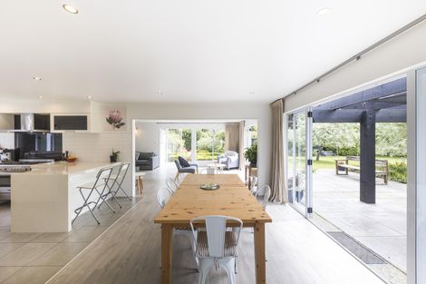 Photo of property in 212 Polson Hill Drive, Aokautere, Palmerston North, 4471
