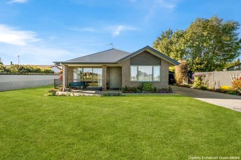Photo of property in 23 Pitt Street, Rakaia, 7710