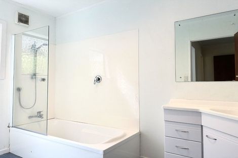 Photo of property in 51b Montgomery Avenue, Karori, Wellington, 6012