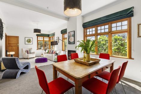 Photo of property in 57 Garden Road, Northland, Wellington, 6012