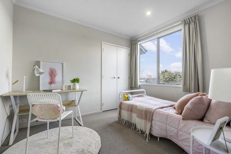 Photo of property in 11/6u Page Place, Hamilton East, Hamilton, 3216