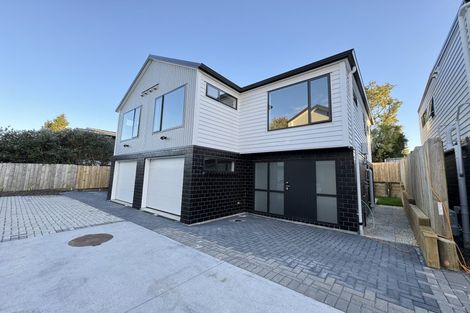 Photo of property in 1d Westall Road, New Lynn, Auckland, 0600