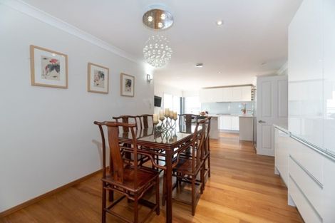 Photo of property in 5 Grammar School Road, Pakuranga, Auckland, 2010
