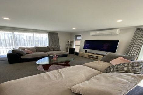 Photo of property in 6 Ken Douglas Drive, Aotea, Porirua, 5024