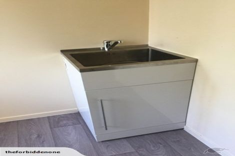 Photo of property in 94 Arran Road, Browns Bay, Auckland, 0630
