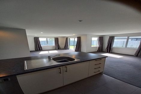 Photo of property in 21 Peak Crescent, Kaiapoi, 7630