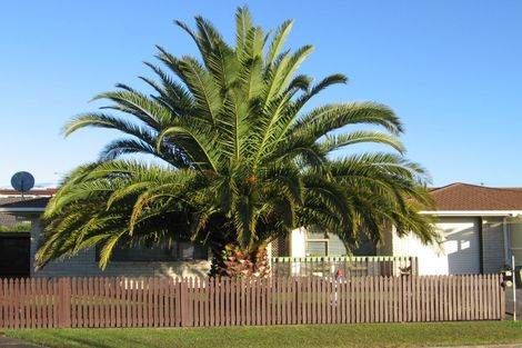 Photo of property in 3b Nukumea Common, Orewa, 0931