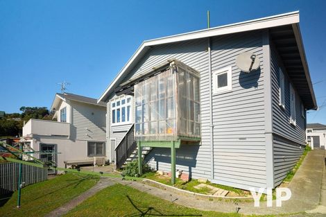 Photo of property in 27-29 Helston Road, Johnsonville, Wellington, 6037