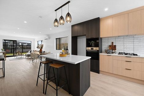 Photo of property in 7 Overton Street, Rototuna North, 3210