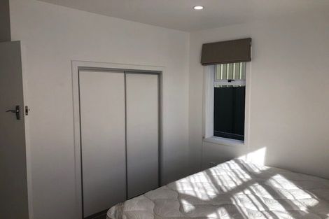 Photo of property in 39 Paynters Avenue, Strandon, New Plymouth, 4312