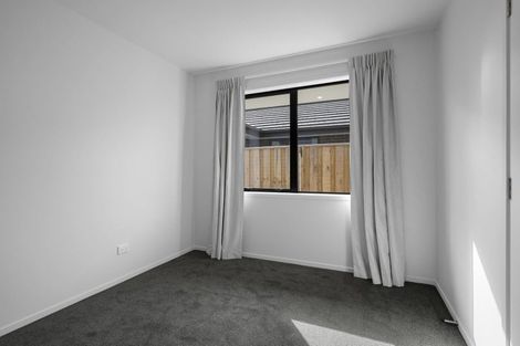 Photo of property in 12 Mccahon Lane, Rolleston, 7615