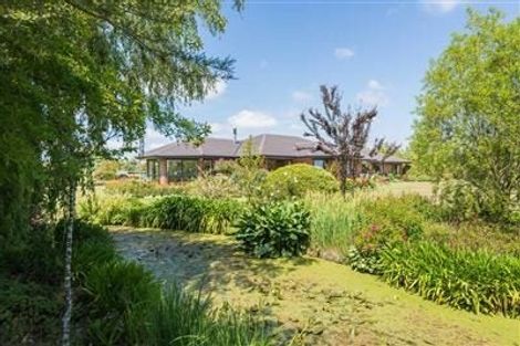 Photo of property in 203 Johns Road, Rangiora, 7400