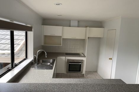 Photo of property in 2/12 Belmont Terrace, Milford, Auckland, 0620