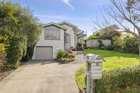 Photo of property in 43 Golf Road, Paraparaumu Beach, Paraparaumu, 5032