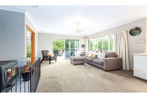 Photo of property in 4 Inglewood Place, Avonhead, Christchurch, 8042
