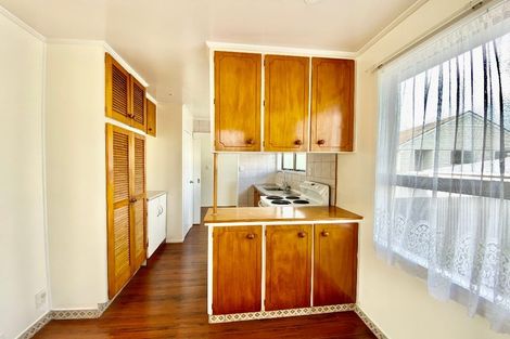 Photo of property in 41 Sharland Avenue, Manurewa, Auckland, 2102