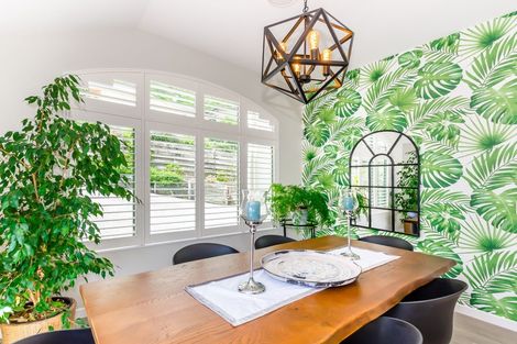 Photo of property in 56 Kakariki Grove, Waikanae, 5036