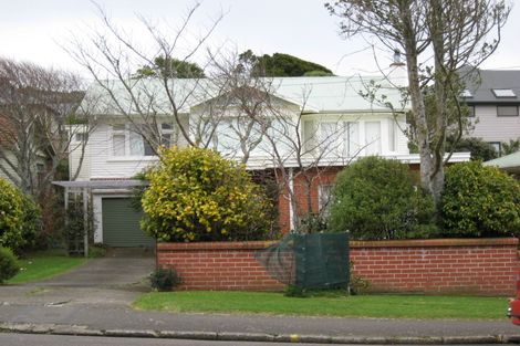 Photo of property in 32 Beauchamp Street, Karori, Wellington, 6012