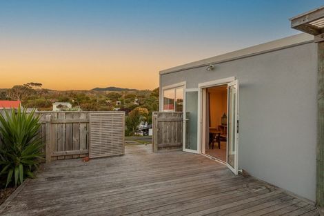 Photo of property in 23 Poplar Avenue, Raumati South, Paraparaumu, 5032