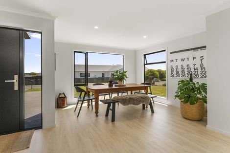 Photo of property in 6 Akatea Lane, Richmond Heights, Taupo, 3330