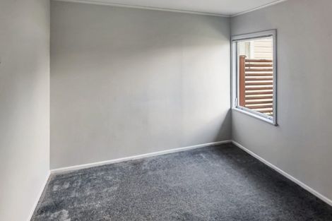 Photo of property in 22 Larne Avenue, Pakuranga Heights, Auckland, 2010