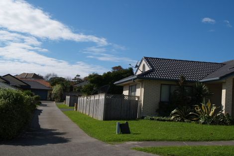 Photo of property in 9 Stellamaris Way, Northpark, Auckland, 2013