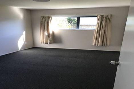 Photo of property in 15 Kaplan Avenue, Islington, Christchurch, 8042