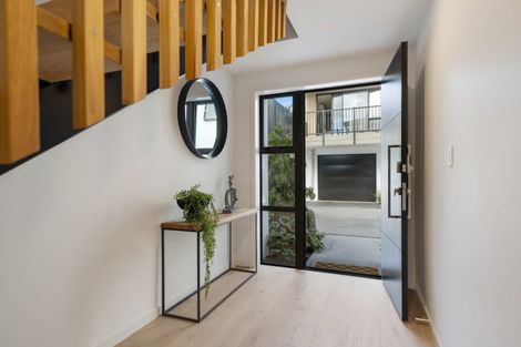 Photo of property in 11 Memorial Way, Tauranga, 3110