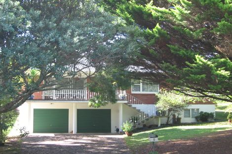 Photo of property in 7 Havelle Avenue, Titirangi, Auckland, 0604