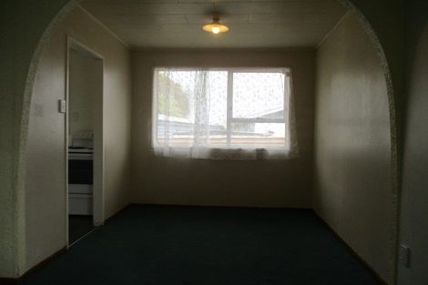 Photo of property in 2/10 Tuna Place, Manurewa, Auckland, 2102
