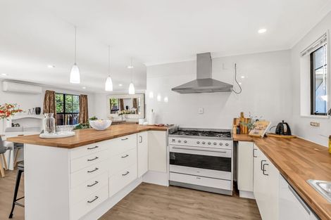 Photo of property in 64 Karnak Crescent, Russley, Christchurch, 8042