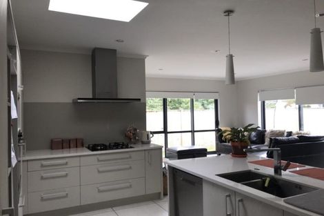 Photo of property in 63 Costa Viva Crescent, Karaka, Papakura, 2113