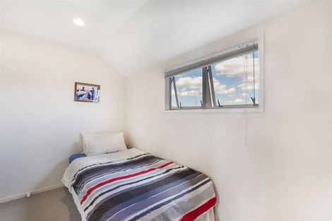 Photo of property in 11/4 Keeling Road, Henderson, Auckland, 0612