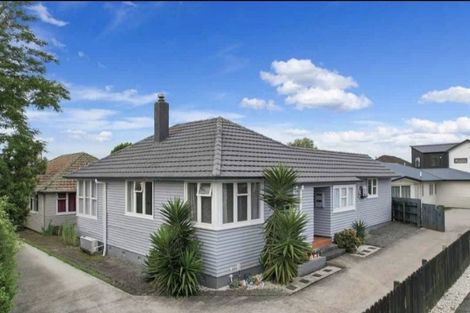 Photo of property in 111 Porchester Road, Papakura, 2110