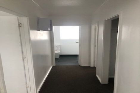 Photo of property in 7 Kotuku Street, Te Atatu Peninsula, Auckland, 0610