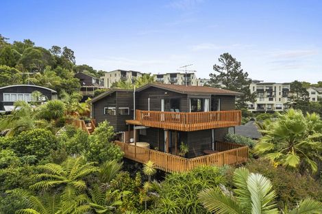 Photo of property in 195a Browns Bay Road, Browns Bay, Auckland, 0630