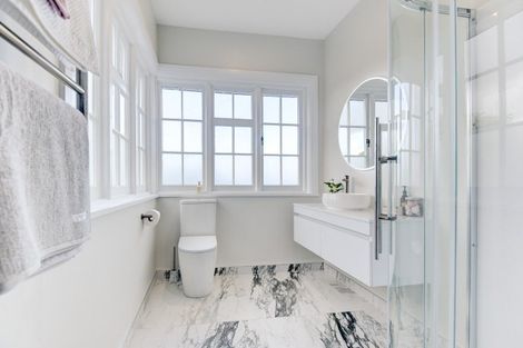 Photo of property in 3 Brassey Road, Saint Johns Hill, Whanganui, 4500