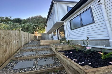 Photo of property in 10a Helleur Road, Massey, Auckland, 0614