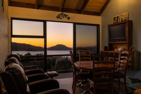 Photo of property in 1786 Port Underwood Road, Port Underwood, Picton, 7281