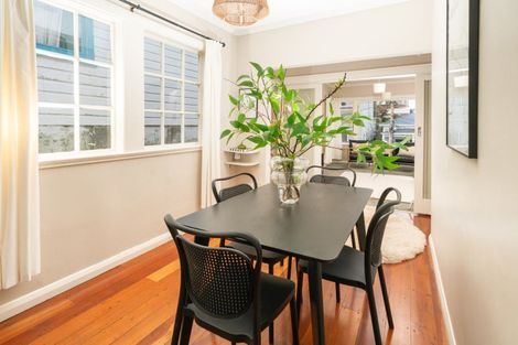 Photo of property in 5 Dawson Street, Berhampore, Wellington, 6023