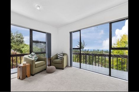 Photo of property in 11a Orewa Heights Crescent, Orewa, 0931